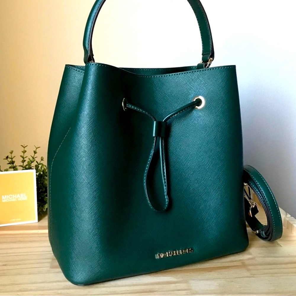 🌼Michael Kors Purse
